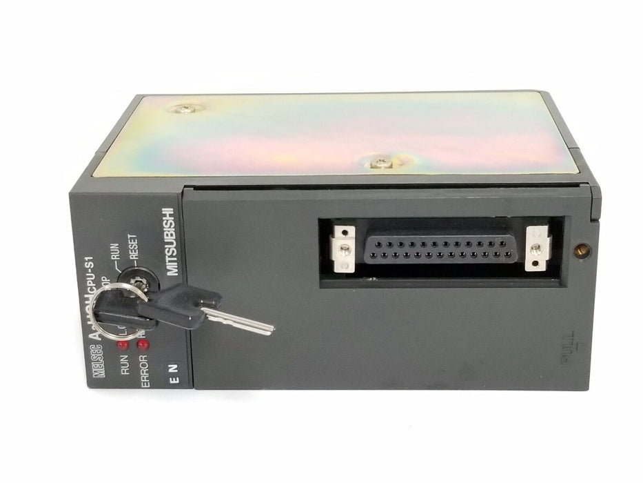 MITSUBISHI MELSEC A2USHCPU-S1 CPU UNIT A2USHCPUS1, MAX 30KSTEP W/ KEYS