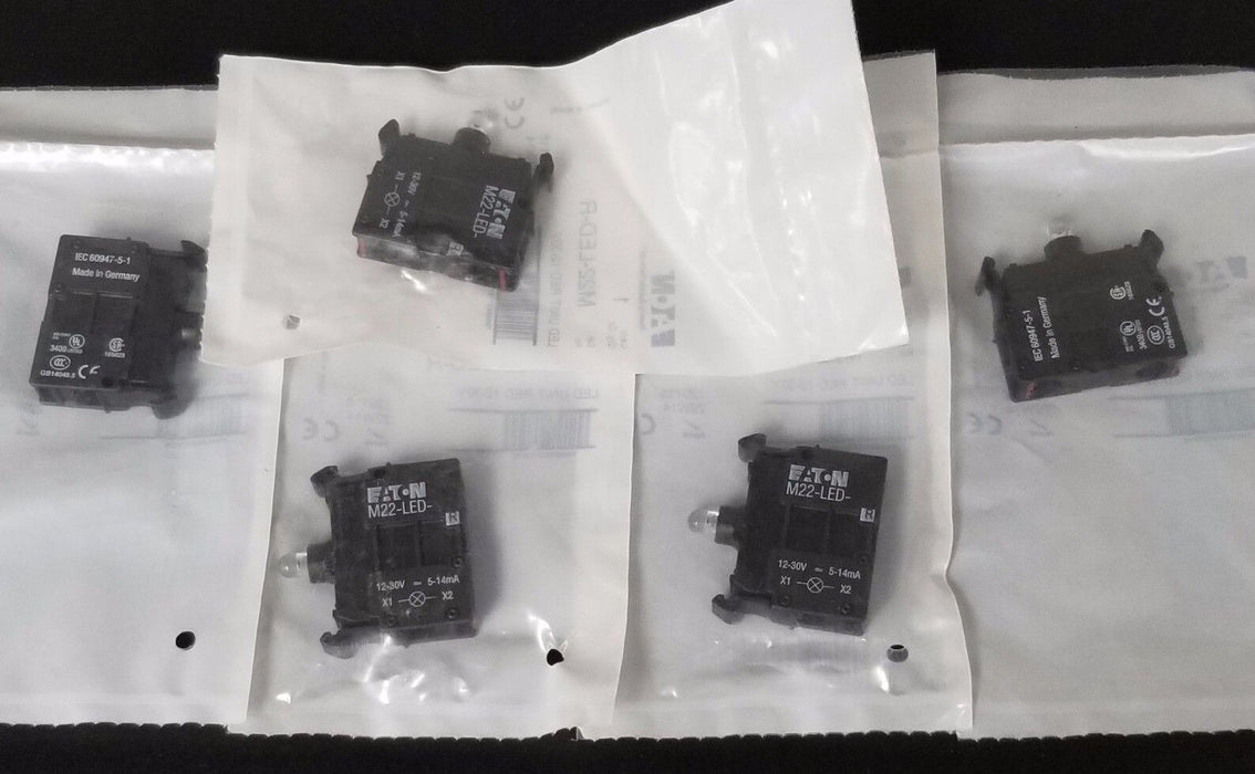 LOT OF 5 NEW EATON CUTLER-HAMMER M22-LED-R LED UNIT RED 12-30V, M22LEDR