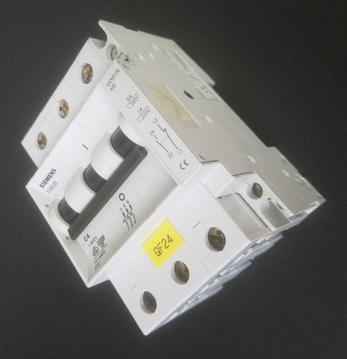 SIEMENS 5SX23 CIRCUIT BREAKER 5SX23C4, 400V, 4A, 3P W/ 5SX9100-HS CONTACT BLOCK