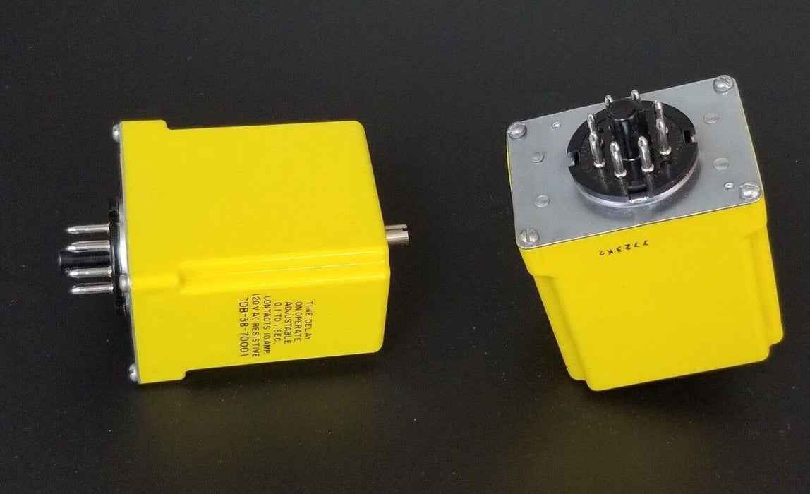LOT OF 2 POTTER & BRUMFIELD CDB-38-70001 TIME DELAY RELAYS 0.1 TO 1 SEC. 10AMP