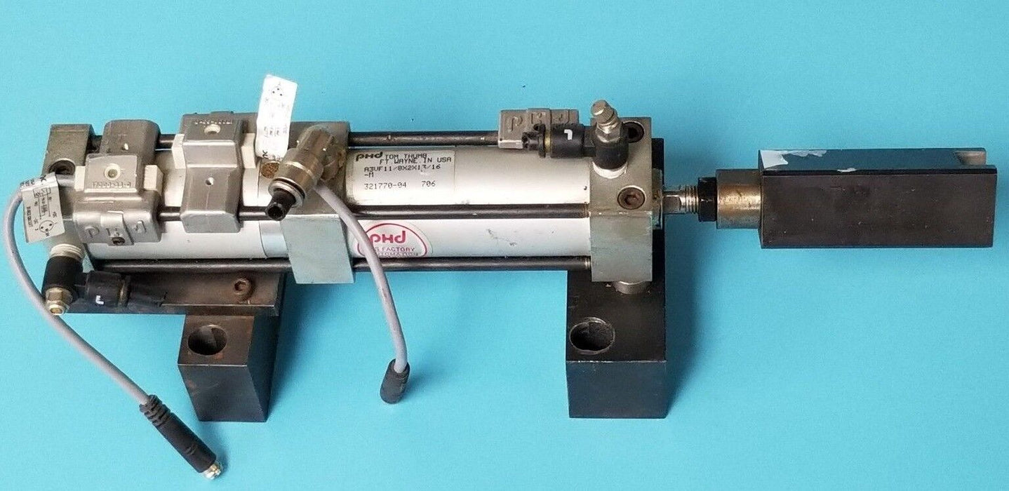PHD A3VF11/8X2X13/16-M CYLINDER VALVE 3 POSITION 150PSI AIR 1-1/8 BORE 17522