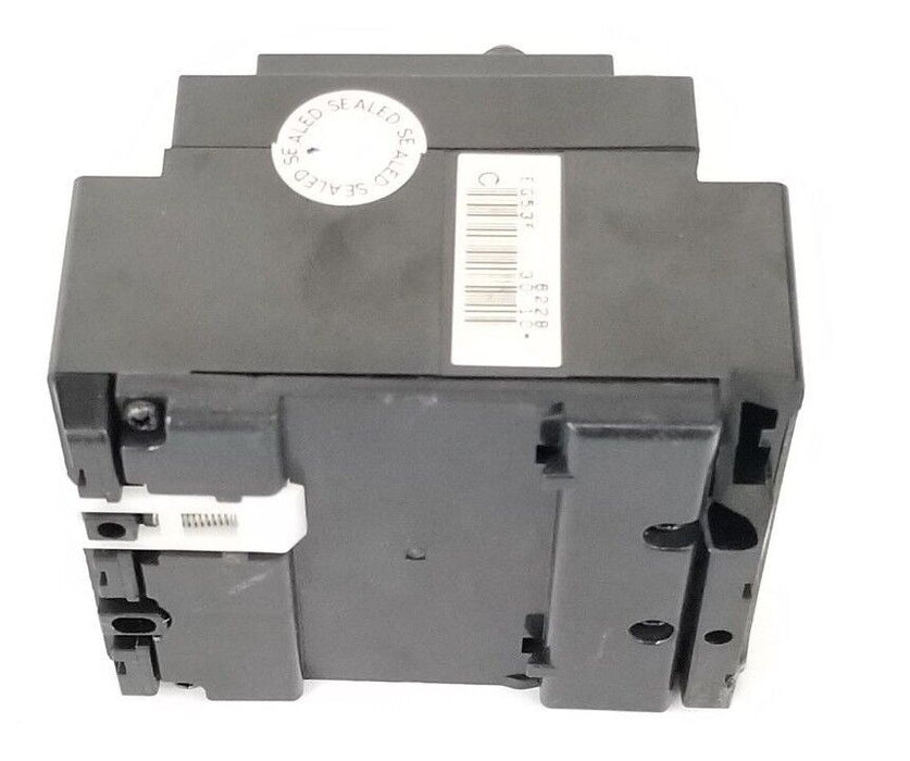 USED FUJI ELECTRIC EG53F 30A CIRCUIT BREAKER EG53F-30 (READ)