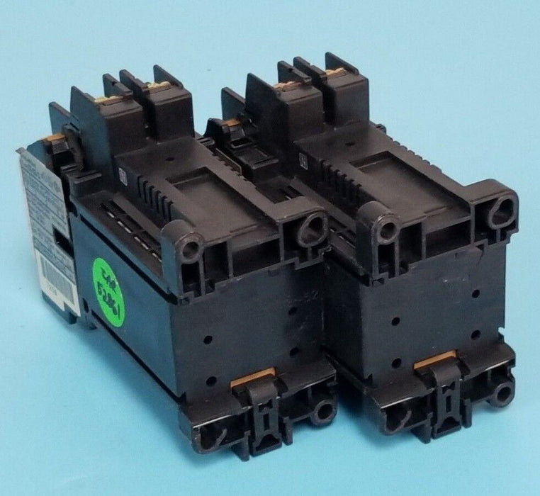 LOT OF 2 FUJI ELECTRIC SC-03/G CONTACTORS 11A, CAT NO 4GC0A, SC03G