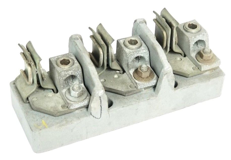 SQUARE D N252173 FUSE CLIP BASE 200A, 600V