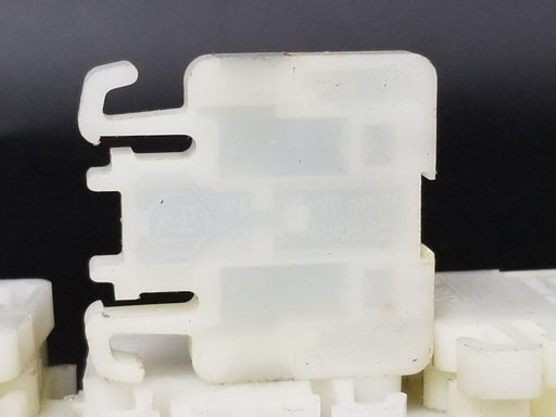 LOT OF 40 ALLEN BRADLEY 1492-H TERMINAL BLOCKS 1492H