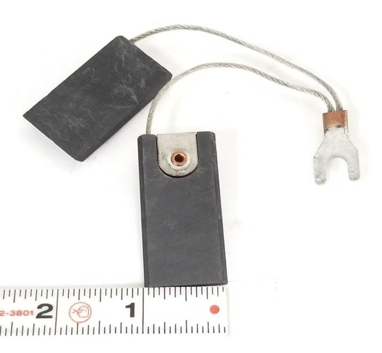 LOT OF 4 NEW GENERIC UNKNOWN PART NUMBER CARBON BRUSHES