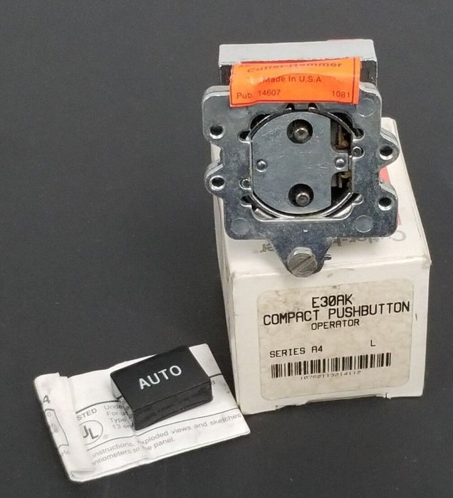 NIB EATON CUTLER-HAMMER E30AK COMPACT PUSHBUTTON OPERATOR SER. A4