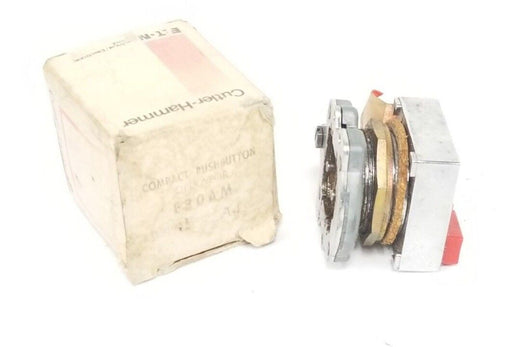 NIB EATON CUTLER-HAMMER E30AM COMPACT PUSHBUTTON OPERATOR SER. A4