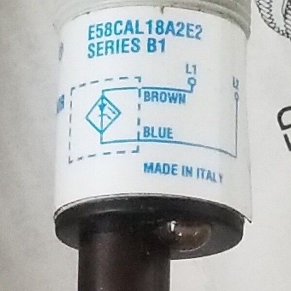NIB EATON CUTLER HAMMER E58CAL18A2E2 E58 PHOTOELECTRIC EMITTERS 3M