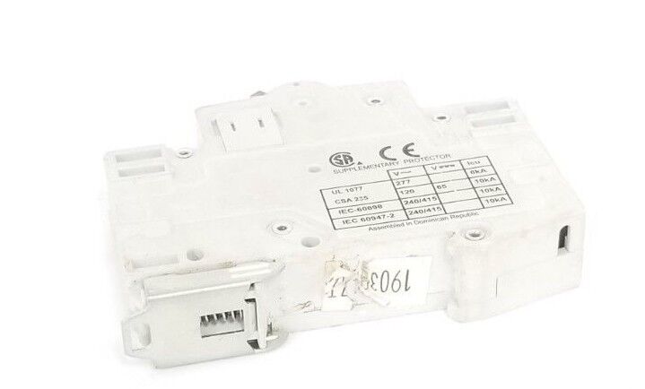 CUTLER HAMMER WMS1D02 CIRCUIT BREAKER 240V, 2A, 1P, D2