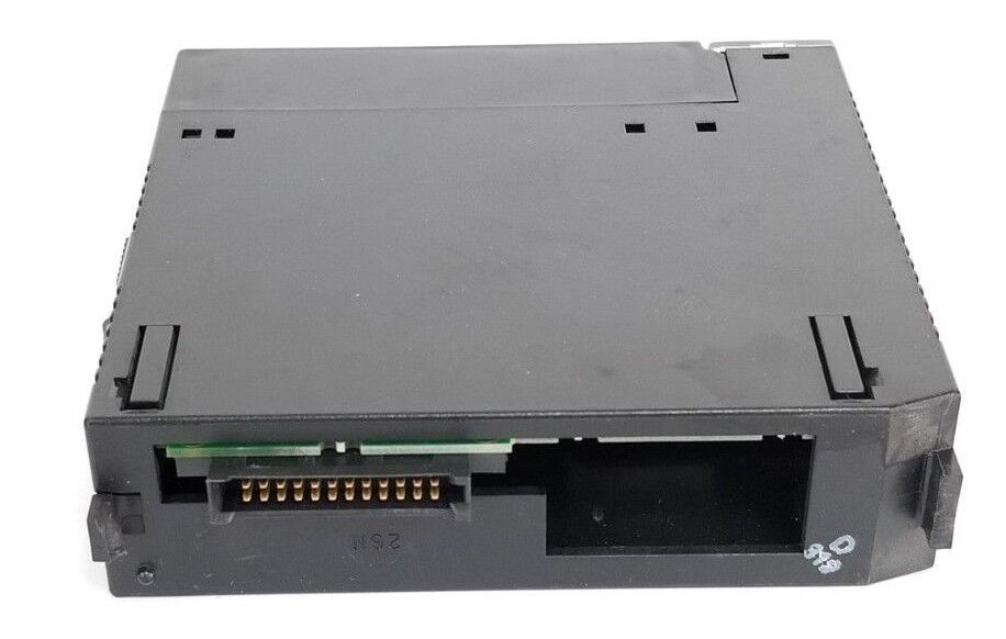 GE FANUC IC693MDL752E OUTPUT MODULE TTL 32PT