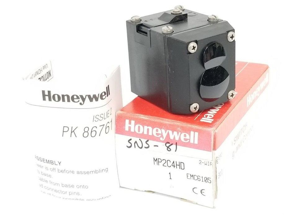 NIB HONEYWELL MICRO SWITCH MP2C4HD CONVERGENT BEAM 4.0IN. RANGE 2-WIRE HEAD