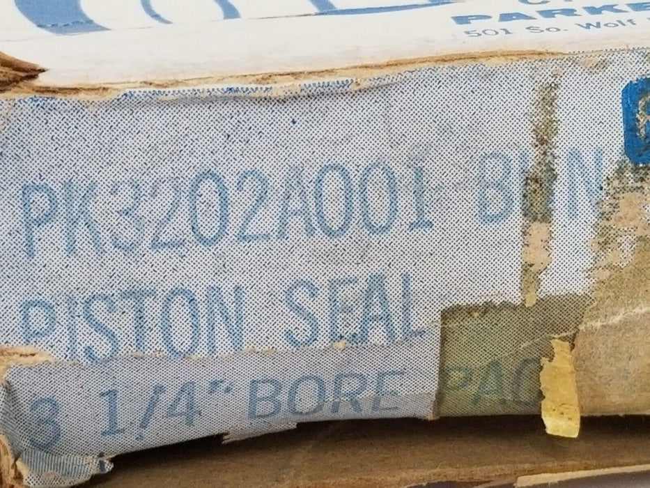 NIB PARKER HANNIFIN PK3202A001 BUNAN PISTON SEAL 3-1/4'' BORE (INCOMPLETE)