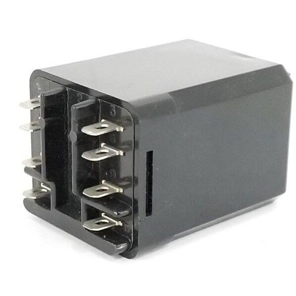 NEW POTTER & BRUMFIELD 737-9001-001 RELAY 7379001001, 110VDC 8BLADE PLUG IN