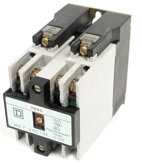 SQUARE D 8501-X0-00 CONTROL RELAY 9845 SER. A 9998-X62 W/ 8501XC1 RELAY CONTACTS