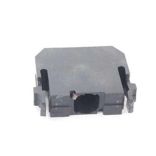 NEW EATON CUTLER HAMMER E22R1 PILOT LIGHT 110V BULB 220/240V 50/60HZ (NO BULB)