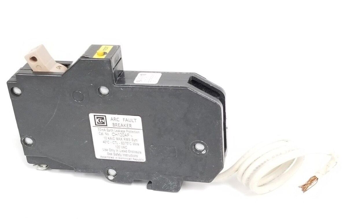 NEW CUTLER HAMMER CH120AF ARC FAULT BREAKER 20A 1P 120VAC 96-5654-2 D7A