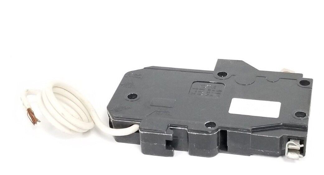 NEW CUTLER HAMMER CH120AF ARC FAULT BREAKER 20A 1P 120VAC 96-5654-2 D7A