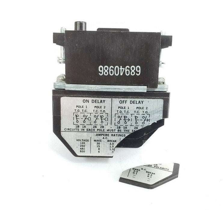 CUTLER HAMMER D26MTE SERIES A2 PNEUMATIC TIMER ATTACHMENT FOR TYPE M RELAY