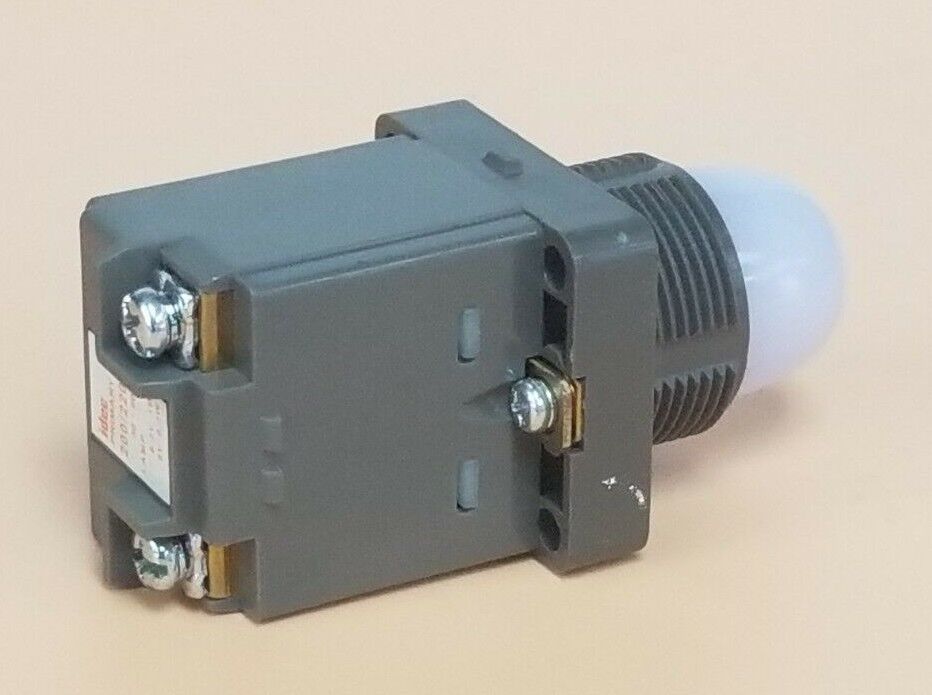 IDEC APN126DN-W PILOT LIGHT ASSEMBLY, APN W/ TWR, WHITE LENS CAP, APN126DNW