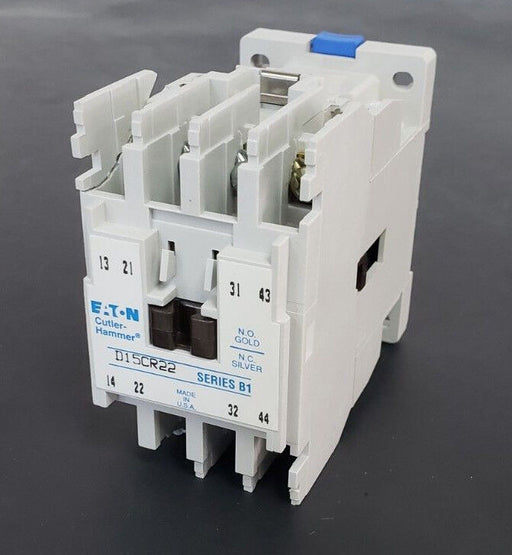 NEW EATON CUTLER-HAMMER D15CR22CB MULTIPOLE RELAY D15CR22 SER. B1 (DAMAGED)
