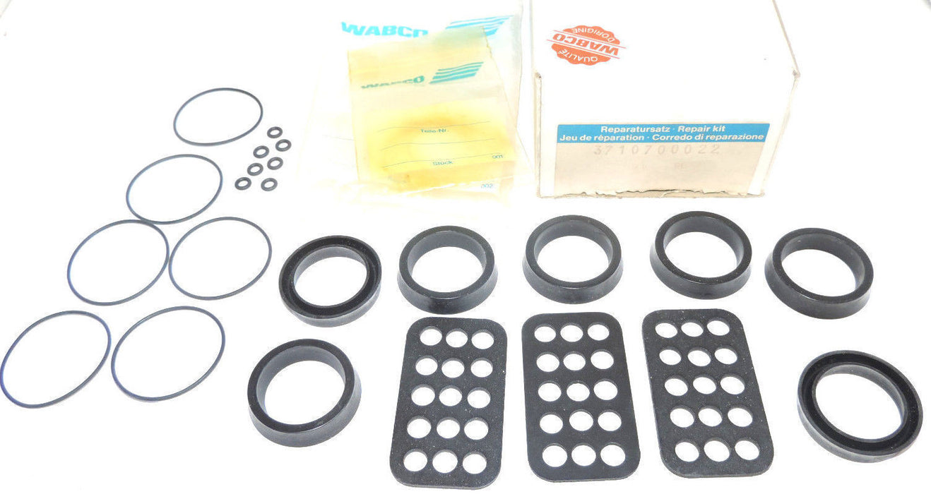 NEW WABCO 3710700022 REPAIR KIT 310790500 (INCOMPLETE)