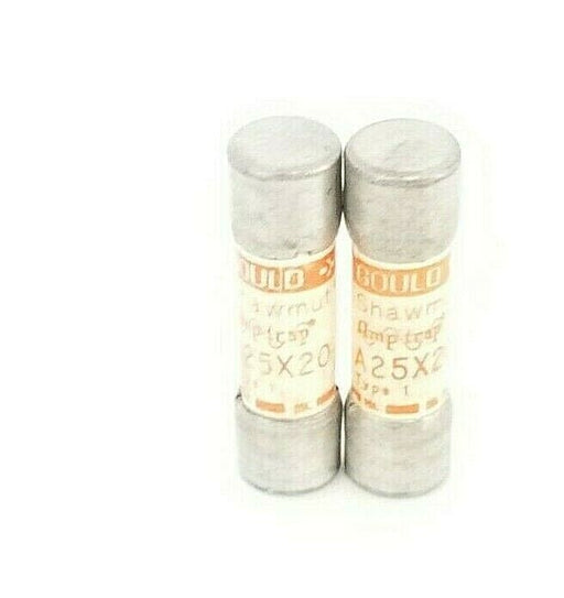 LOT OF 2 GOULD SHAWMUT A25X20 AMP-TRAP FUSES TYPE 1, 20AMP