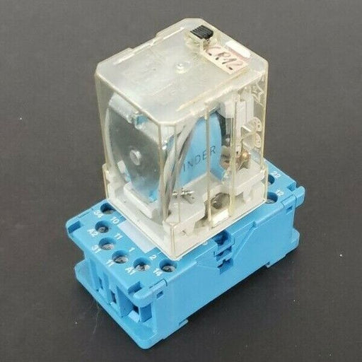 FINDER 90.112.3-10A RELAY SOCKET W/ 60.13 RELAY 10A, 250V