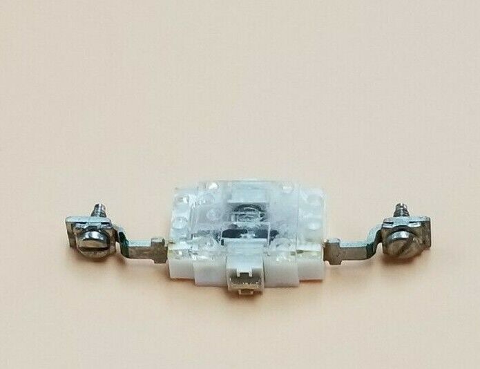 BOX OF 12 NEW CUTLER HAMMER D26MPR TYPE M RELAYS POLE REAR POLE N.O. CONV SER A3