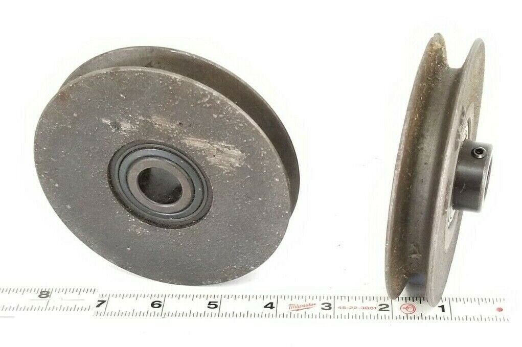 LOT OF 2 GENERIC / SEALMASTER RW-84 PULLEYS 3/4'' IN. BORE W/ ER-12 BEARINGS