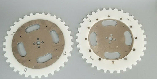 SET OF 2 NEW HARTNESS L4-701-070L-03 SPROCKETS, 64-700-051-08, 64-700-039L-07