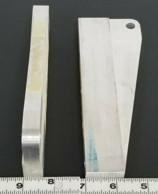 LOT OF 2 NEW GENERIC GGG2-4C1 RPR MOUNTING ARMS GGG24C1