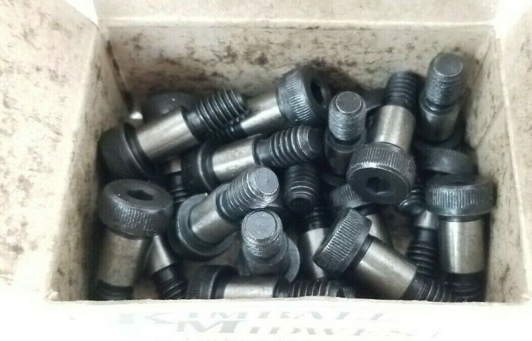BOX OF 20 NEW KIMBALL MIDWEST 30-5604 SOCKET SHOULDER SCREWS 3/8 X 1/2