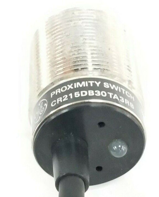 NEW GENERAL ELECTRIC CR215DB30TA3RB PROXIMITY SWITCH 10-30V DC (NO HARDWAR)