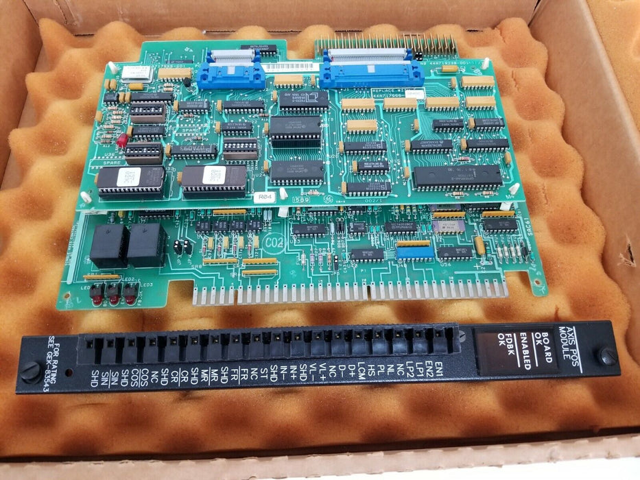 GE FANUC IC600BF915L APM TYPE 1 SINGLE AXIS BOARD W/ 44A717555-G01 PC BOARD
