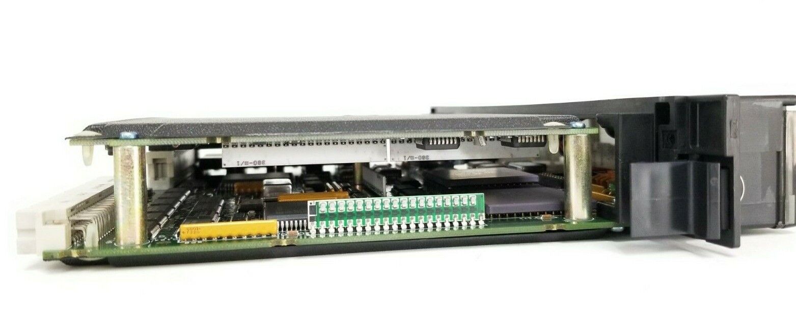 GE FANUC IC697CPU781-HA CPU MODULE W/ IC697MEM731D 128KB CMOS MEM (NO KEYS)