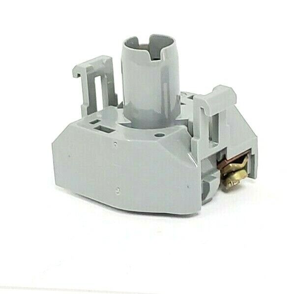 EAO 704.950.0 LAMP SOCKET 380V/2.4W