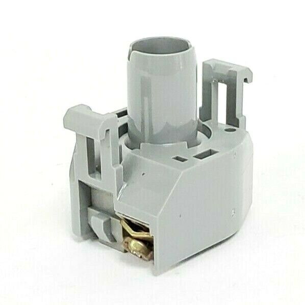 EAO 704.950.0 LAMP SOCKET 380V/2.4W