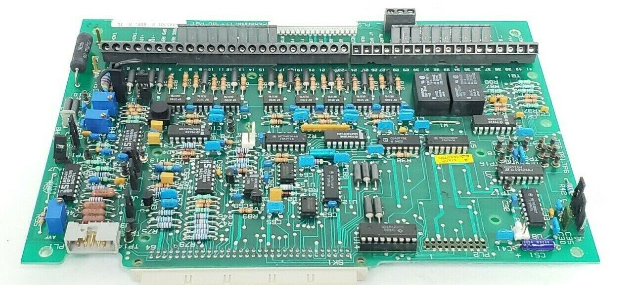 BOSTON FINCOR 105845301-H PERSONALITY BD PB1 REV. H IL 1056222 E