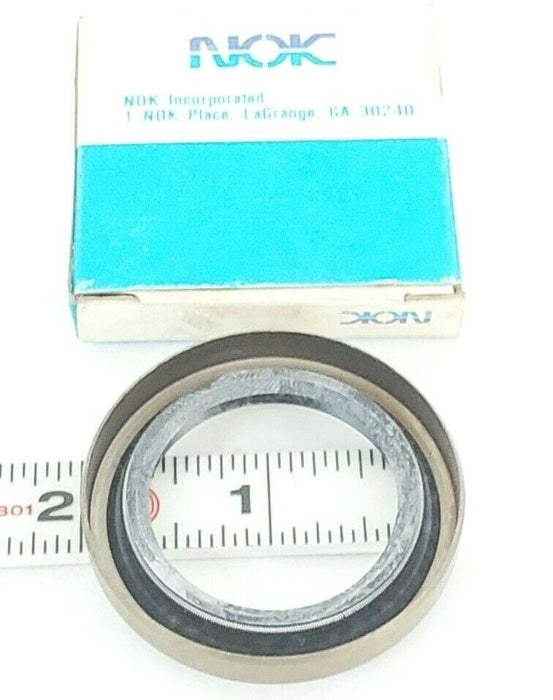 NEW NOK AD2005G1 OIL SEAL