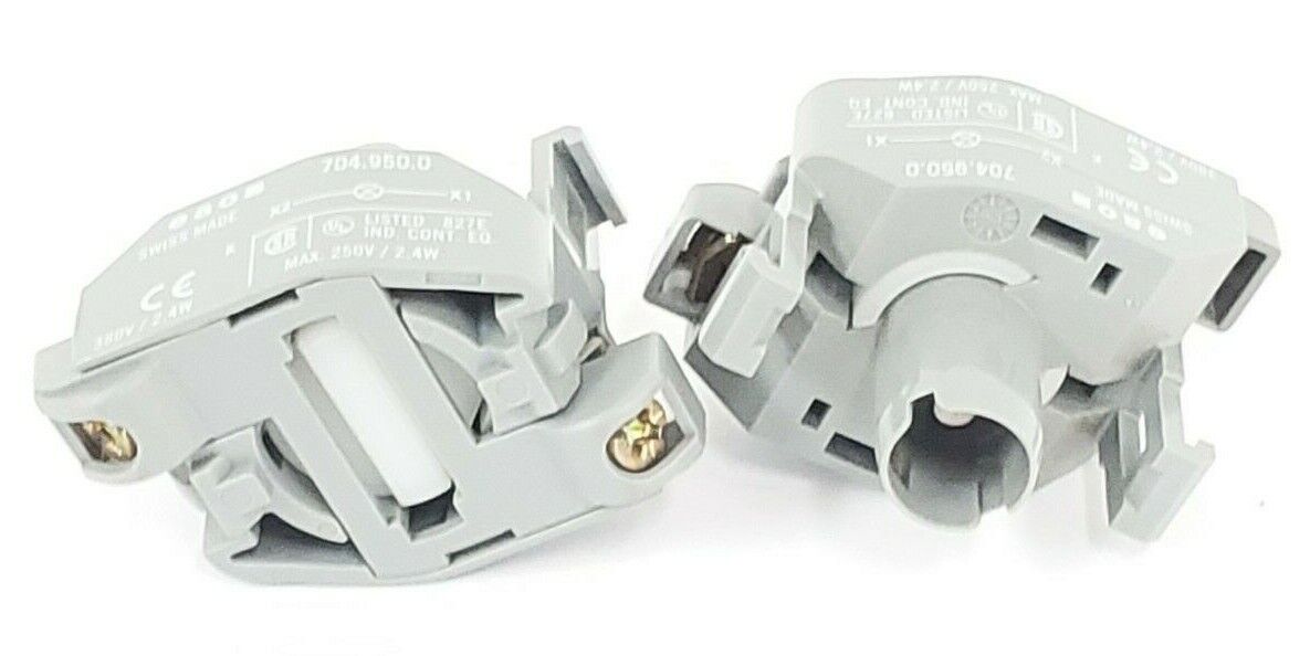 LOT OF 2 EAO 704.950.0 LAMP SOCKETS 380V/2.4W