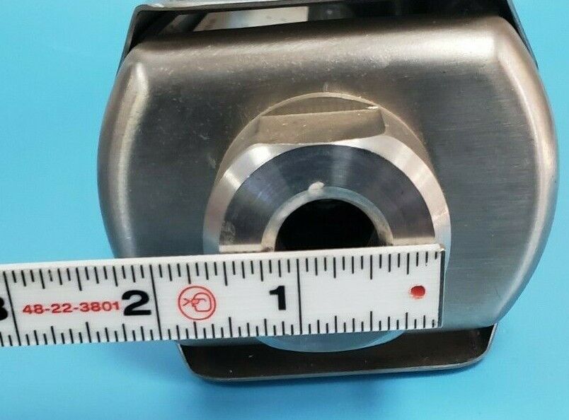 PENNWALT / WALLACE & TIERNAN 5210B02108XXI FLOW GAUGE 0-5GPM WATER 1.0 CPS