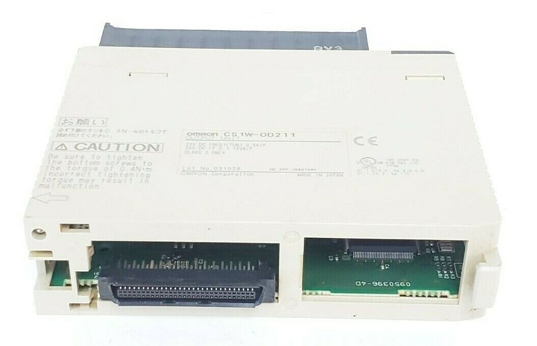 OMRON CS1W-OD211 OUTPUT UNIT CS1WOD211, 24V DC