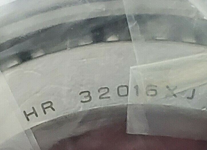 NIB NSK HR32016XJ TAPERED ROLLER BEARING