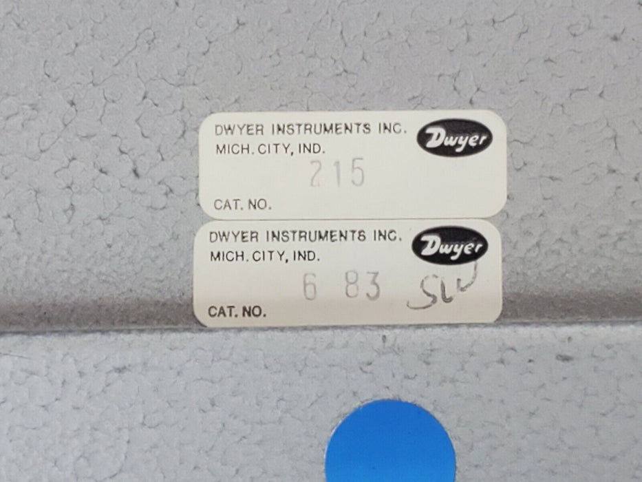 NEW DWYER CAT. NO. 215 INCLINED MANOMETER .05-0-.25 IN. WATER 684 (NO HOSE)