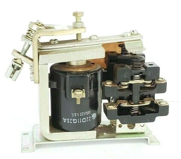 GENERAL ELECTRIC IC2820-A100BB3H RELAY 600V MAX. 10A