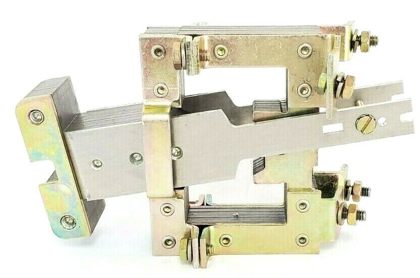 NEW GE GENERAL ELECTRIC 622C521G3 CIRCUIT BREAKER MAGNET / ARMATURE ASSEMBLY