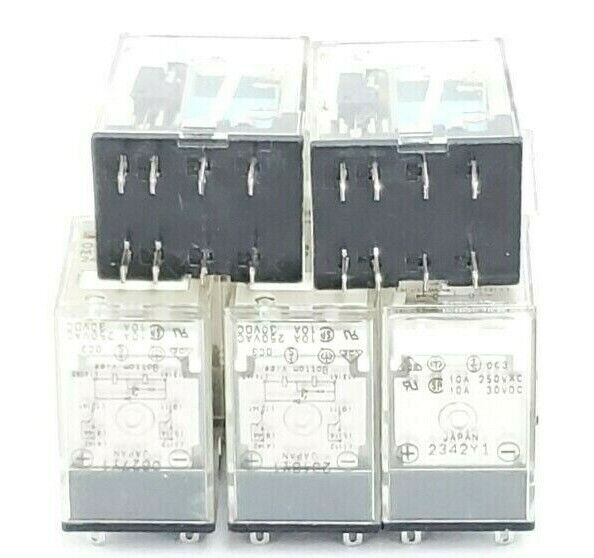 LOT OF 8 OMRON MY2N-D2 24VDC PLUG-IN RELAYS MY2ND2-DC24