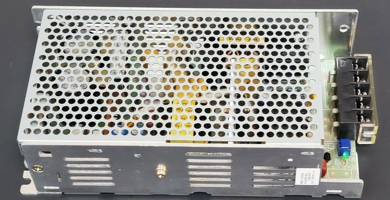 OMRON S82J-10015D POWER SUPPLY AC100-120/200-240V 50/60HZ 2.5/1.4A / DC 15V 7A