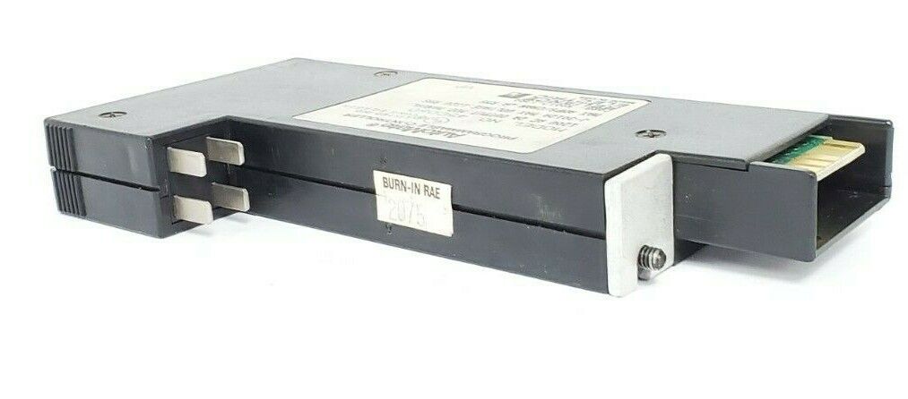 RELIANCE ELECTRIC 45C060 AUTOMATE PROGRAMMABLE CONTROLLER OUTPUT MODULE 45C60